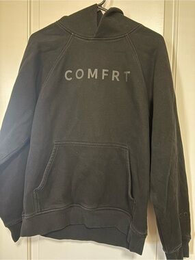 ⚫️⚫️⚫️⚫️ COMFRT Unisex Black Pullover Hoodie- Medium